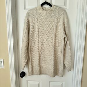 H&M Women's Cable Knit Sweater -‎ Cream - Small